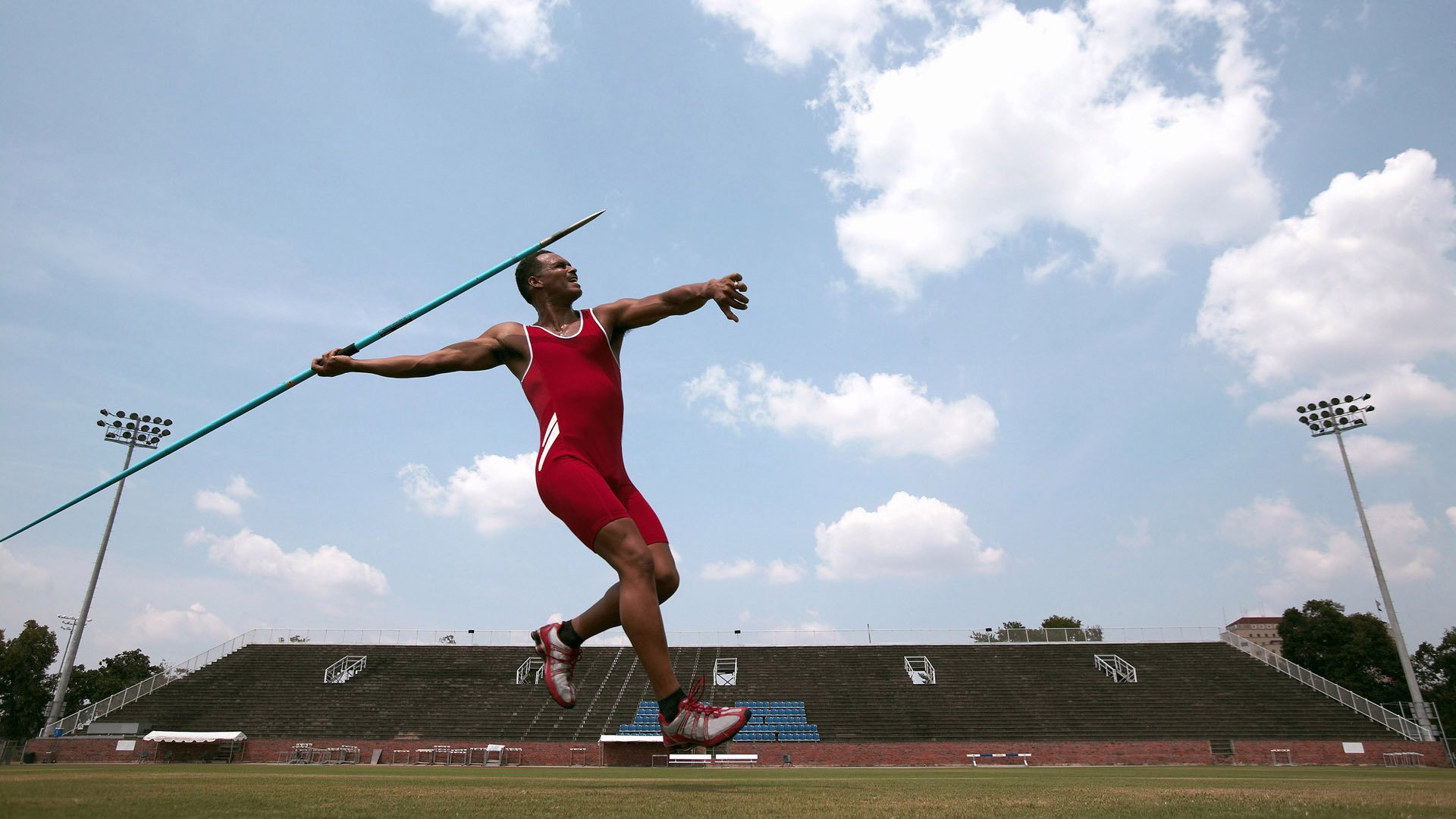 爱游戏娱乐平台-国家队加强临场应变训练提升复杂比赛环境适应力，临场应变能力的作用